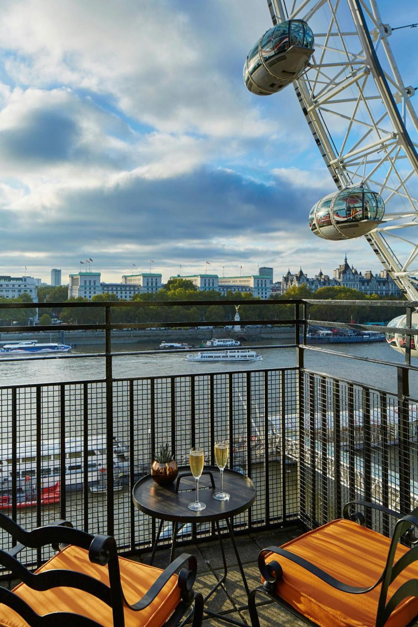 London Marriott Hotel County Hall Exterior foto