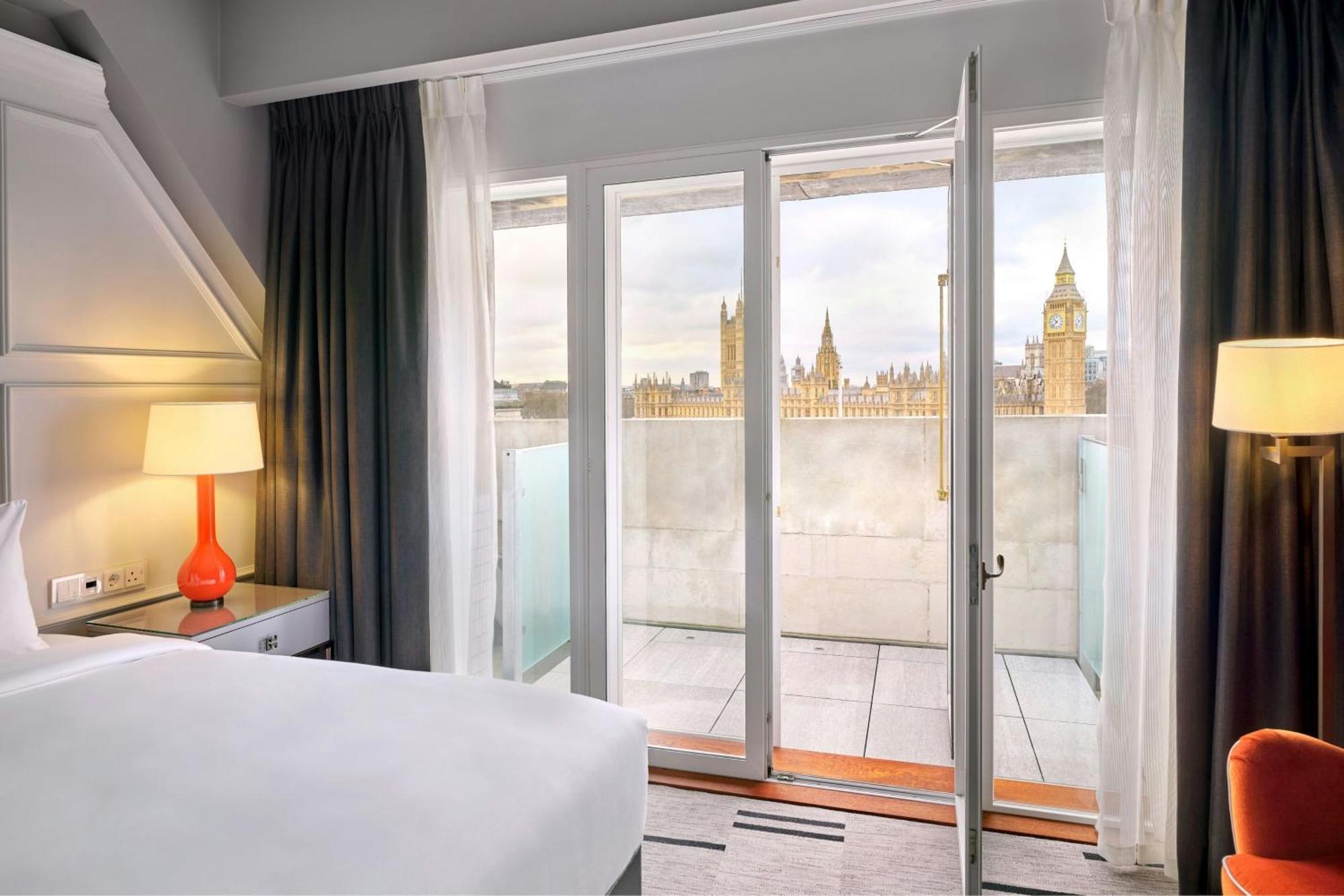 London Marriott Hotel County Hall Exterior foto